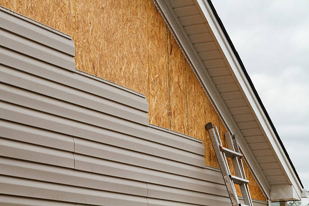 24/7 Emergency Vinyl Siding experts in Blue Rock, OH